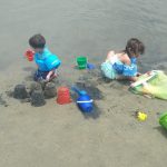 Taking kids to the beach doesn't HAVE to be a big deal. But apparently, no one thinks I can do it. Why I KNOW I can at TheSaltyMamas.com. #beach #beachday #summer #momlife #parenting #kids #beachwithkids #beachwithtoddlers #toddlerbeachtips