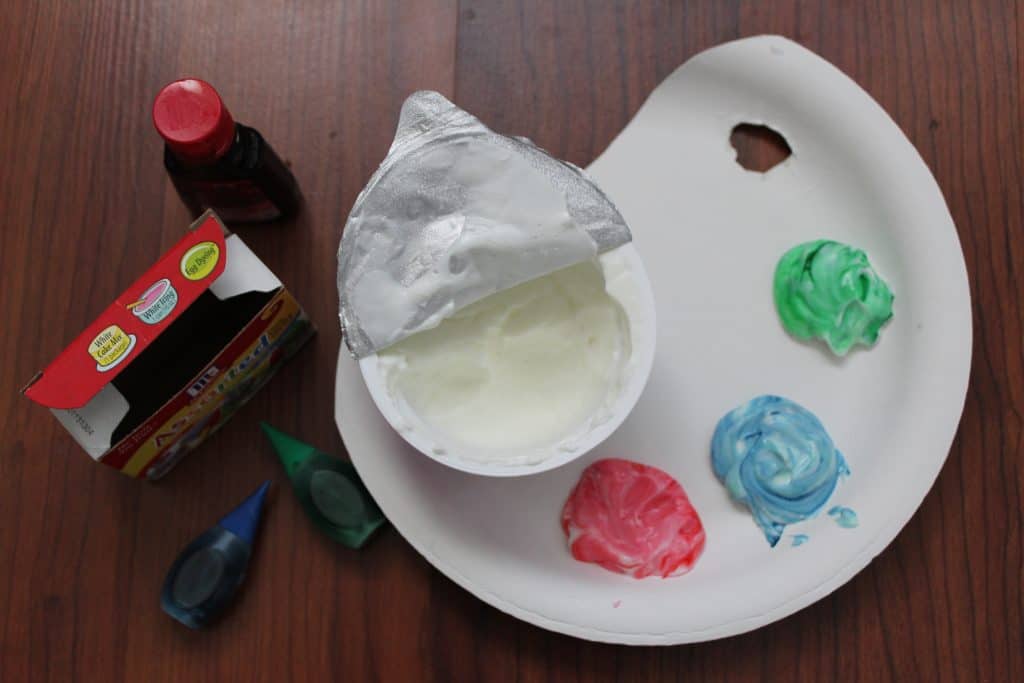 I mean, they're gonna eat the paint anyways....might as well make sure it's delicious! Try this yogurt paint baby art project from thesaltymamas.com. #ediblefingerpaint #artforbabies #artfortoddlers #toddlerartproject #babyartproject #yogurtpaint