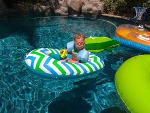 Puddle jumper and pool boat are perfect for a day at the pool with kids