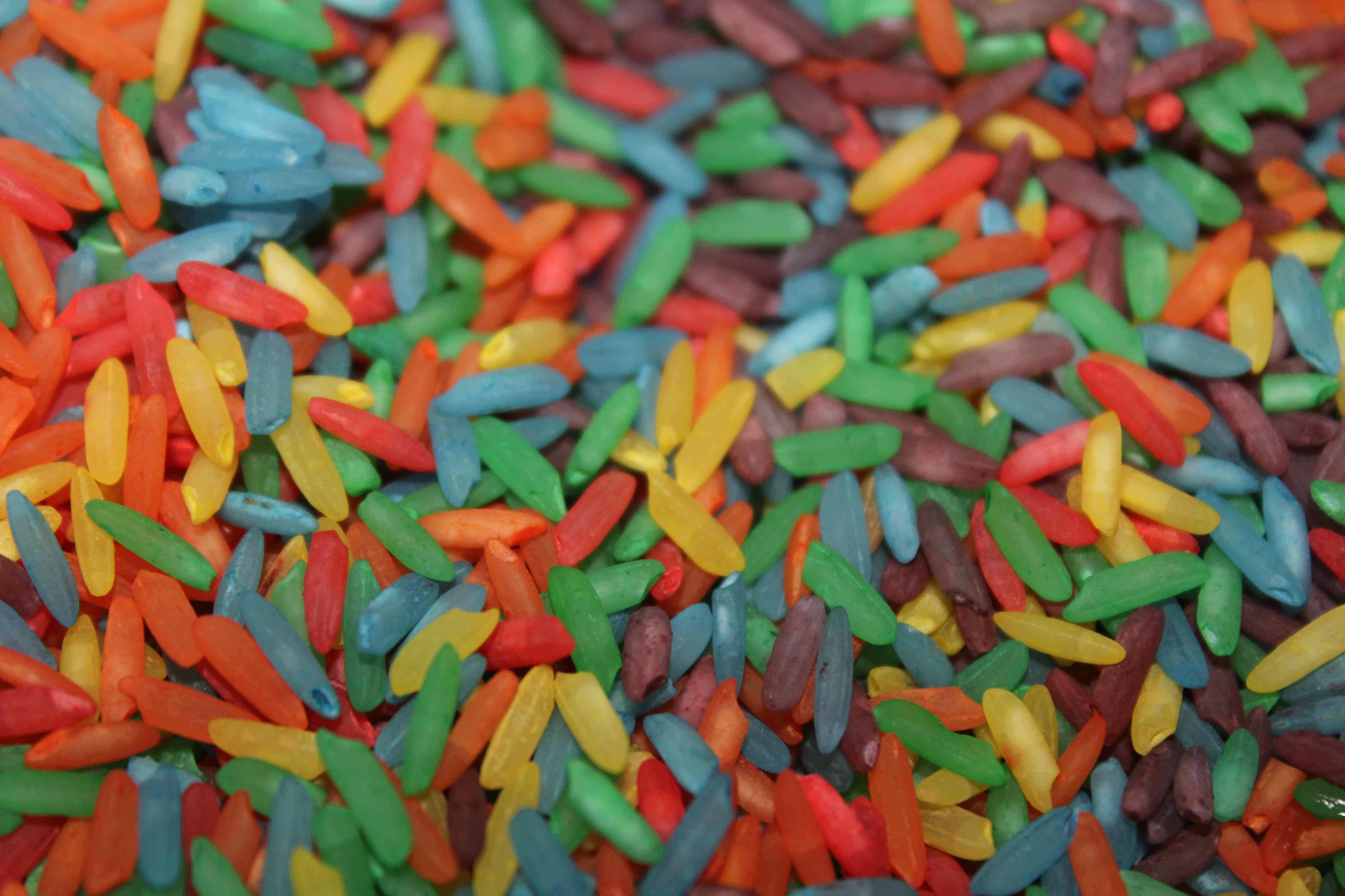 rainbow dyed rice