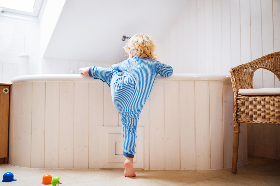 toddler climbing tub