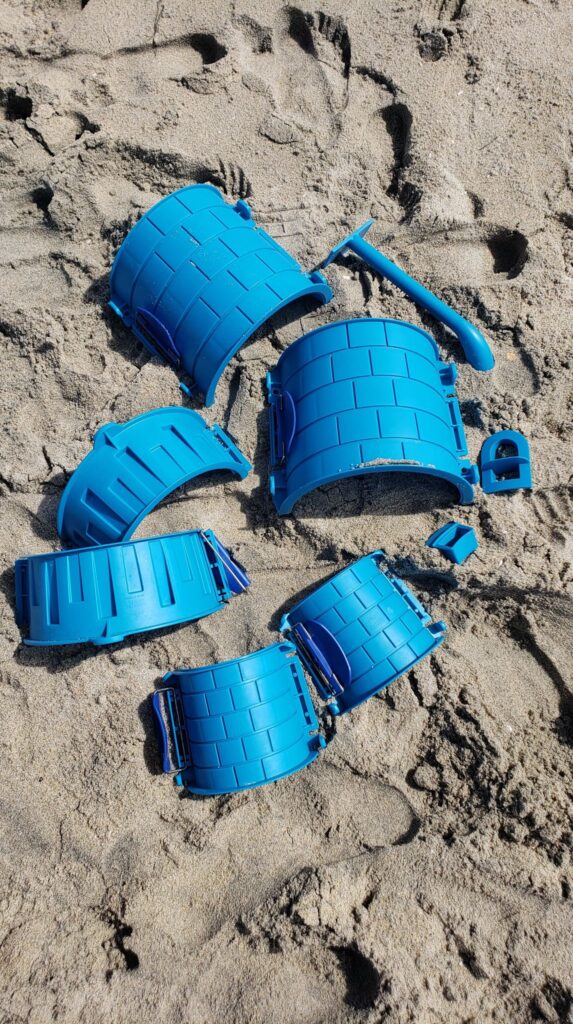 create a castle sand castle kit