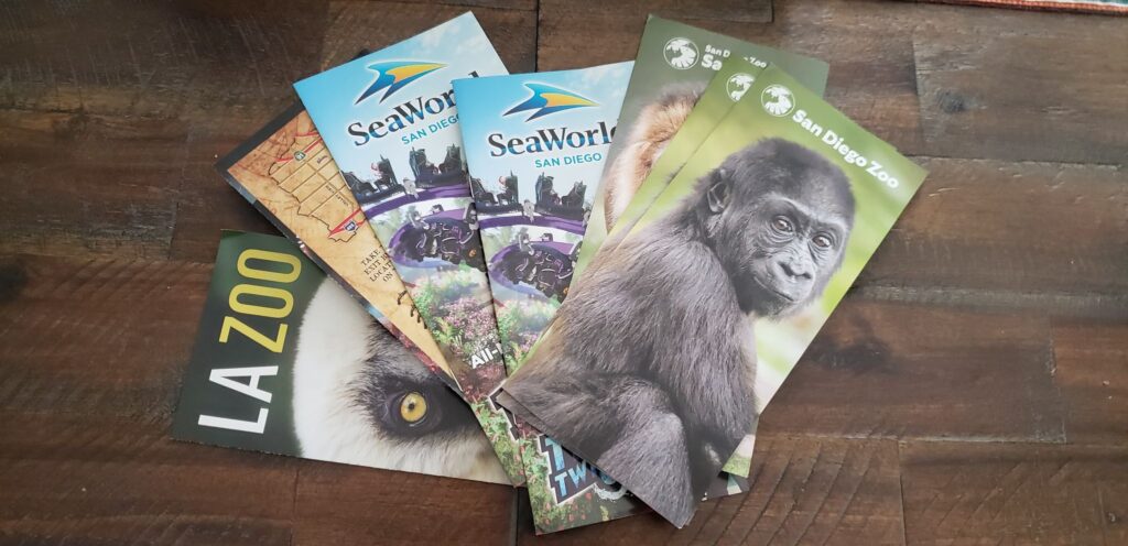 zoo travel brochures