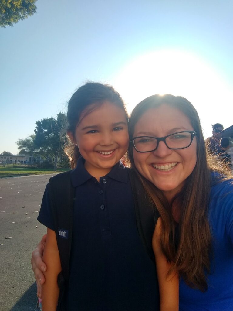 mom and daughter