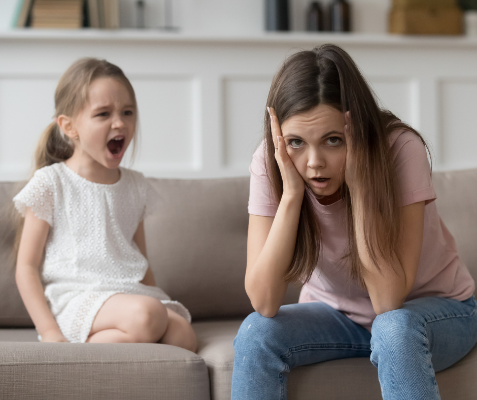 girl screaming at mom